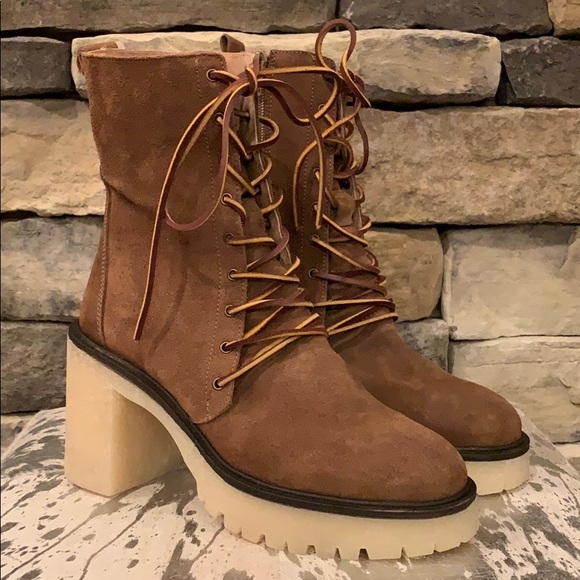 NEW Free People Dylan Lace Up Boot Size 38/ 7-7.5 - Picture 2 of 12